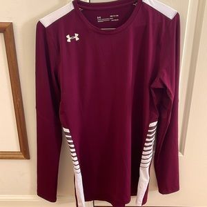 Women Under Armour shirt